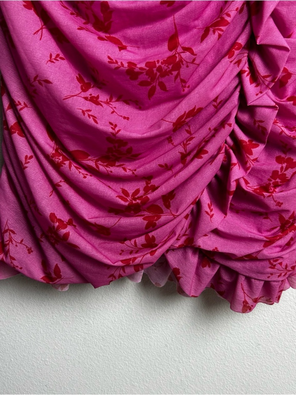 NWT Wild Fable sleeveless tube ruched ruffle mini bodycon floral dress size: M - Picture 4 of 13
